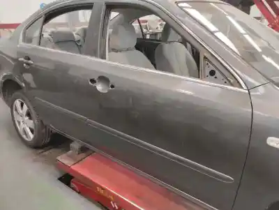 Peça sobressalente para automóvel em segunda mão porta dianteira direita por kia magentis magentis referências oem iam 