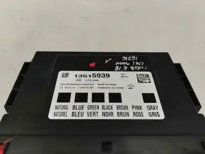 Pezzo di ricambio per auto di seconda mano modulo elettronico per opel corsa e 1.4 riferimenti oem iam 13515939  2018