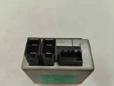 Second-hand car spare part electronic module for renault clio ii fase ii (b/cb0) clio oem iam references 8200265136/-a  2004