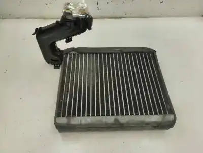 Peça sobressalente para automóvel em segunda mão Condensador De Ar Condicionado por LAND ROVER RANGE ROVER EVOQUE Evoque Referências OEM IAM FA992001  2015