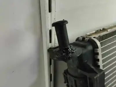 Pezzo di ricambio per auto di seconda mano radiatore d acqua per land rover range rover evoque evoque riferimenti oem iam   2015