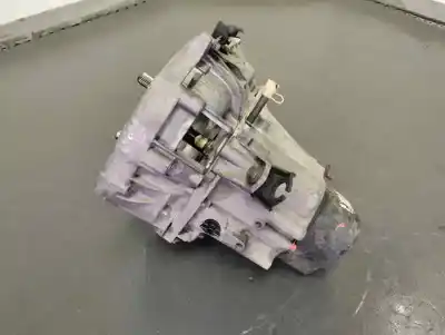 Second-hand car spare part gearbox for renault clio ii fase ii (b/cb0) clio oem iam references jb3969  2004