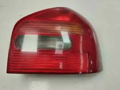 Recambio de automóvil de segunda mano de PILOTO TRASERO DERECHO para AUDI A3 (8L)  referencias OEM IAM 8L0945096  2000