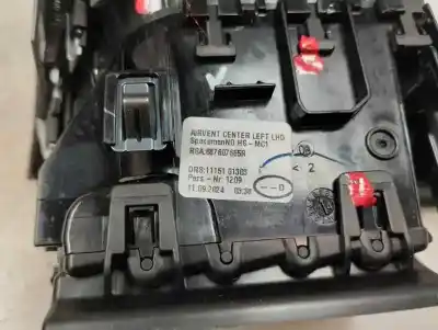 Автозапчастина б/у аераційна решіта для renault captur ii 1.0 lpg 137 cv evolution посилання на oem iam 687607655r  2024