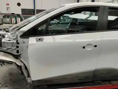 Автозапчасти б/у левая передняя дверь за renault captur ii 1.0 lpg 137 cv evolution ссылки oem iam 