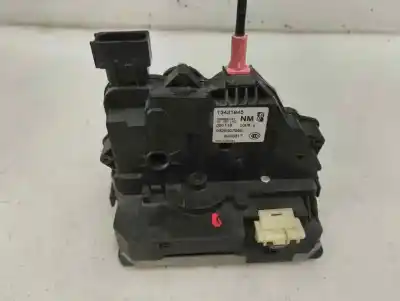 Peça sobressalente para automóvel em segunda mão fechadura da porta traseira direita por opel corsa e 1.4 referências oem iam 13431845  2019