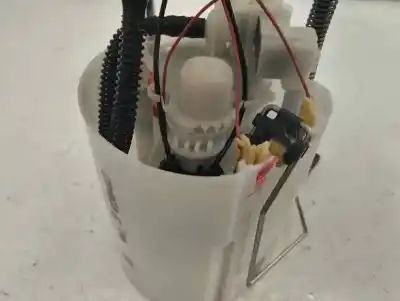 Second-hand car spare part fuel pump for opel corsa e 1.4 oem iam references 13436579  2019