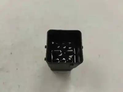 Second-hand car spare part relay for citroen c-elysée  oem iam references 9803299780  2019