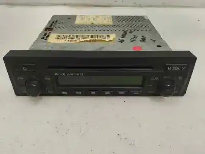 Peça sobressalente para automóvel em segunda mão sistema de áudio / rádio cd por audi allroad quattro (4b5) 2.5 tdi (132kw) referências oem iam 