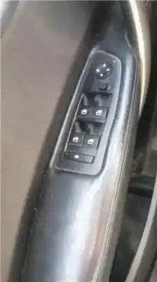 Second-hand car spare part LEFT FRONT POWER WINDOW SWITCH for BMW SERIE 1 BERLINA (E81/E87)  OEM IAM references   