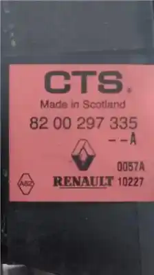 Second-hand car spare part accelerator pedal for renault clio iii 1.2 16v oem iam references 8200297335  