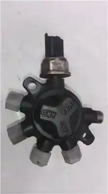 Pezzo di ricambio per auto di seconda mano rampa iniettori per renault kangoo ii (f/kw0) 1.5 furgon compact comfort [1.5 ltr. - 63 kw dci diesel cat] riferimenti oem iam 8200584034  