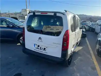 Recambio de automóvil de segunda mano de Paragolpes Trasero para CITROEN BERLINGO  referencias OEM IAM   