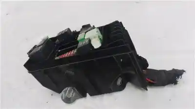 Pezzo di ricambio per auto di seconda mano SCATOLA RELÈ/FUSIBILI per AUDI A3 LIMOUSINE (8VS, 8VM)  Riferimenti OEM IAM 5Q0937125G  