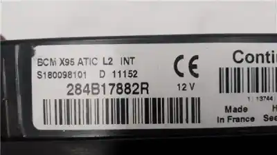 İkinci el araba yedek parçası RÖLE/SIGORTA KUTUSU için RENAULT MEGANE II BERLINA 5P  OEM IAM referansları 284B17882R  