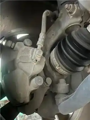 Peça sobressalente para automóvel em segunda mão pinça de travão dianteira direita por skoda rapid spaceback (nh1) 1.6 tdi referências oem iam 