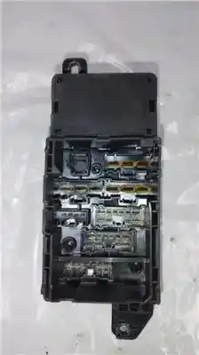Pezzo di ricambio per auto di seconda mano scatola relè/fusibili per mini mini (r56) 1.6 cooper d [1.6 ltr. - 82 kw diesel cat] riferimenti oem iam 17236010  