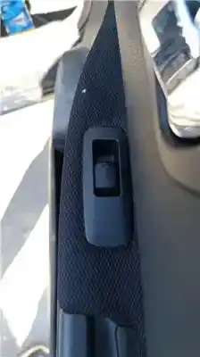 Автозапчастина б/у управління склами задніх правіх для nissan qashqai / qashqai +2 i (j10, nj10, jj10e) 2.0 dci посилання на oem iam 