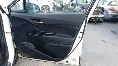 Автозапчастина б/у обработка передніх правіх дверей для TOYOTA C-HR (_X1_) 1.8 HYBRID (ZYX10_, ZYX11_) Посилання на OEM IAM   
