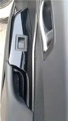 Pièce détachée automobile d'occasion commande de lève vitre avant droit pour toyota c-hr (_x1_) 1.8 hybrid (zyx10_, zyx11_) références oem iam 