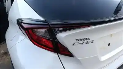 Pièce détachée automobile d'occasion feu arrière gauche pour toyota c-hr (_x1_) 1.8 hybrid (zyx10_, zyx11_) références oem iam 