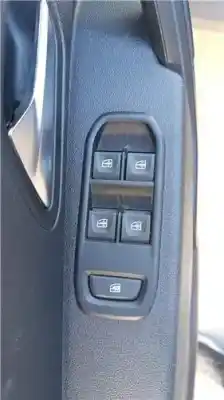 Автозапчастина б/у ПЕРЕДНІ ВІКНИЙ ВМИКАЧ для DACIA DUSTER (HM_)  Посилання на OEM IAM   