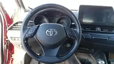 Tweedehands auto-onderdeel stuur voor toyota c-hr (_x1_) 1.8 hybrid (zyx10_, zyx11_) oem iam-referenties 