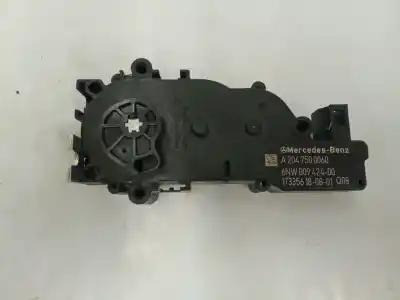 Pezzo di ricambio per auto di seconda mano MOTORE CHIUSURA CANCELLO CENTRALIZZATO per MERCEDES CLASE GLA (W156) GLA 200 CDI (156.908) Riferimenti OEM IAM A2047500060  