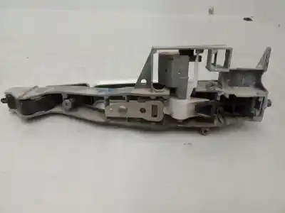 Pezzo di ricambio per auto di seconda mano maniglia esterna anteriore destra per peugeot 3008 monospace (0u_) 2.0 hdi hybrid4 (0urhca) riferimenti oem iam 9684559980  