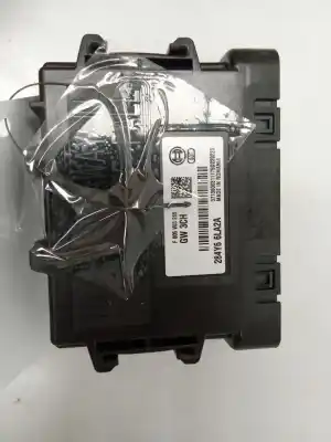 Автозапчастина б/у електронний модуль для dacia duster (hm_) 1.3 tce 130 (hmmf) посилання на oem iam 284y66la2a  