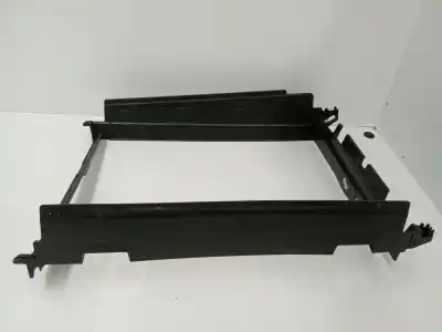 Автозапчастина б/у середній для dacia duster (hm_) 1.3 tce 130 (hmmf) посилання на oem iam 215599932r  
