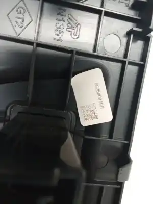 Автозапчасти б/у аудиосистема / радио cd за dacia duster (hm_) 1.3 tce 130 (hmmf) ссылки oem iam 682640040r  