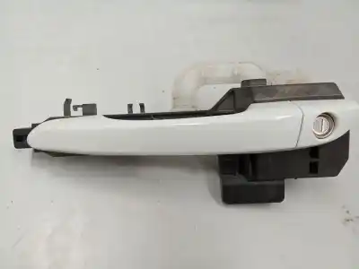 Автозапчастина б/у ЛІВА ПЕРЕДНЯ ЗОВНІШНЯ РУЧКА для HYUNDAI TUCSON (TL, TLE)  Посилання на OEM IAM 9210003100  