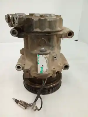 Peça sobressalente para automóvel em segunda mão COMPRESSOR DE AR CONDICIONADO A/A A/C por DACIA SANDERO  Referências OEM IAM 8200315744  