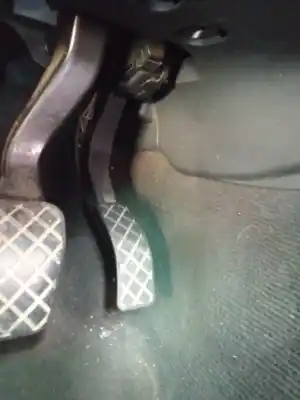 Pezzo di ricambio per auto di seconda mano Pedale Dell Acceleratore per AUDI A4 ALLROAD B8 (8KH) 2.0 TDI quattro Riferimenti OEM IAM 8K1723523A  