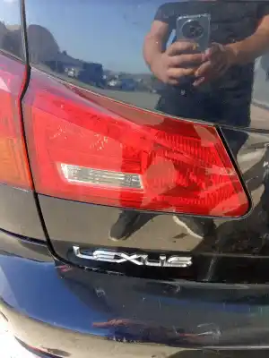 Автозапчасти б/у внутренний левый задний фонарь за LEXUS IS II (_E2_) 220d (ALE20) ссылки OEM IAM 8159153071  