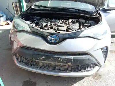 Pièce détachée automobile d'occasion LE PARE-CHOC AVANT pour TOYOTA C-HR (_X1_) 1.8 HYBRID (ZYX10_, ZYX11_) Références OEM IAM 52119F4901  