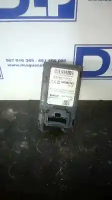 Recambio de automóvil de segunda mano de CENTRALITA INMOVILIZADOR para RENAULT SCENIC II  referencias OEM IAM 8200125077  
