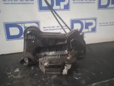 Second-hand car spare part front right door lock for citroen c1 1.0 oem iam references   