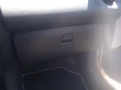 Peça sobressalente para automóvel em segunda mão Porta Luvas por CITROEN C1 1.0 Referências OEM IAM   