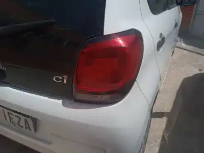Peça sobressalente para automóvel em segunda mão farolim traseiro direito por citroen c1 1.0 referências oem iam 