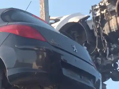 Tweedehands auto-onderdeel achterklep voor peugeot 308 gt oem iam-referenties 