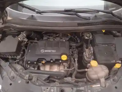 Gebrauchtes Autoersatzteil KOMPLETTER MOTOR zum OPEL CORSA D 1.2 G OEM-IAM-Referenzen A12XER  