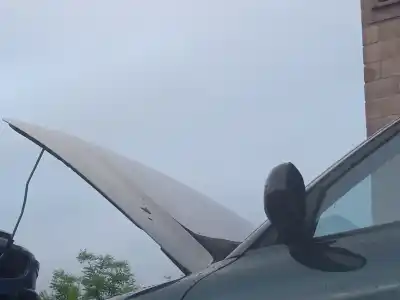 Peça sobressalente para automóvel em segunda mão CAPOT por MITSUBISHI GALANT BERLINA (E50) 2000 GLSI Berlina Referências OEM IAM   