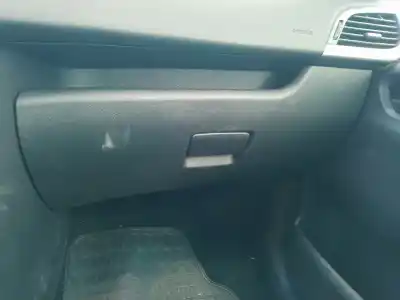 Second-hand car spare part glove compartment for peugeot 207 207 5p sport 1.4 oem iam references 