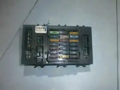 Pezzo di ricambio per auto di seconda mano Scatola Relè/fusibili per KIA CLARUS 1.8 CAT Riferimenti OEM IAM   