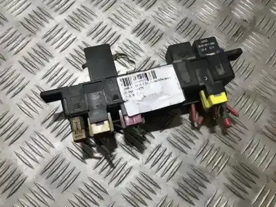 Second-hand car spare part fuse box unit for audi a6 avant (c4) 1.9 tdi oem iam references 4a0941822  