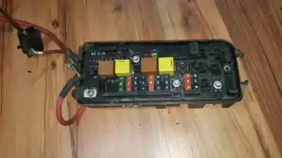 Second-hand car spare part FUSE BOX UNIT for OPEL VECTRA B CARAVAN  OEM IAM references 519038004  13 112 918