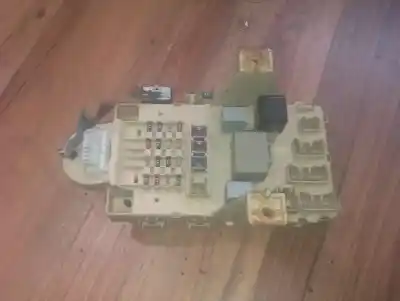 Second-hand car spare part Fuse Box Unit for TOYOTA YARIS (NCP1/NLP1/SCP1) 1.0 CAT OEM IAM references 827300D020  