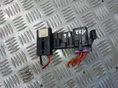 Pezzo di ricambio per auto di seconda mano Scatola Relè/fusibili per AUDI A6, C5 2001.08 - 2005.01 FACELIFT 1.9 TDI 96KW 2001.08 - 2005.01 Riferimenti OEM IAM   